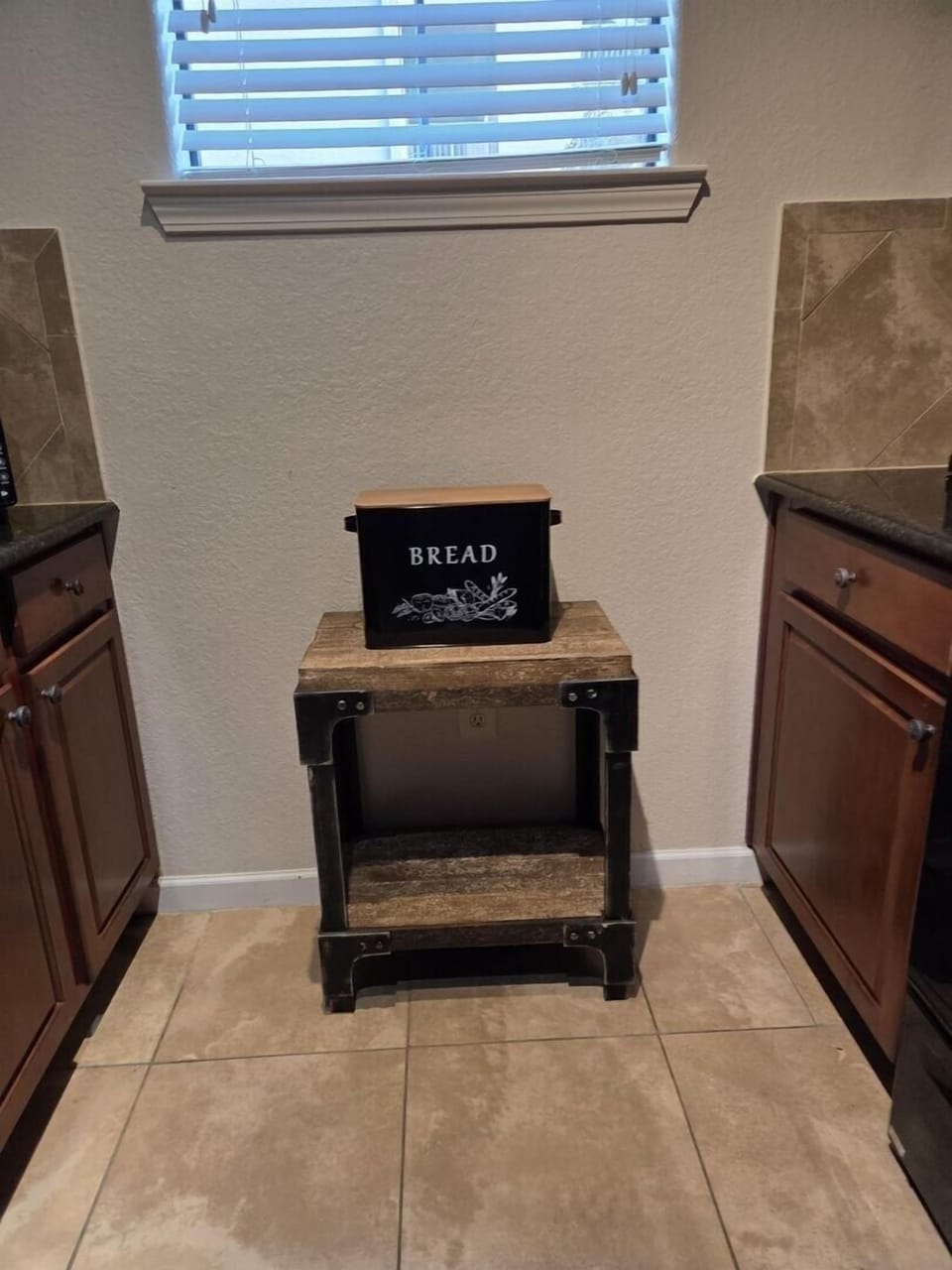 Condo, 3 Bedrooms | Interior