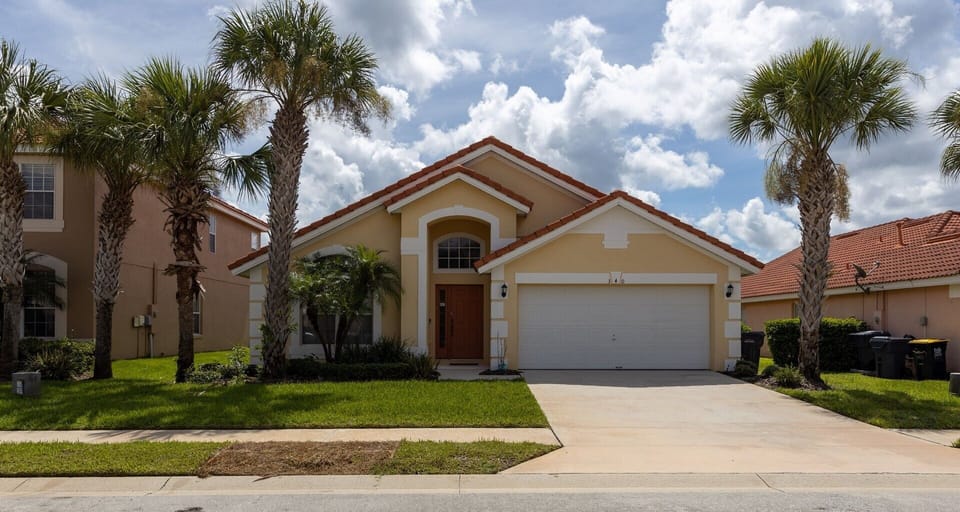 House, 4 Bedrooms | Exterior