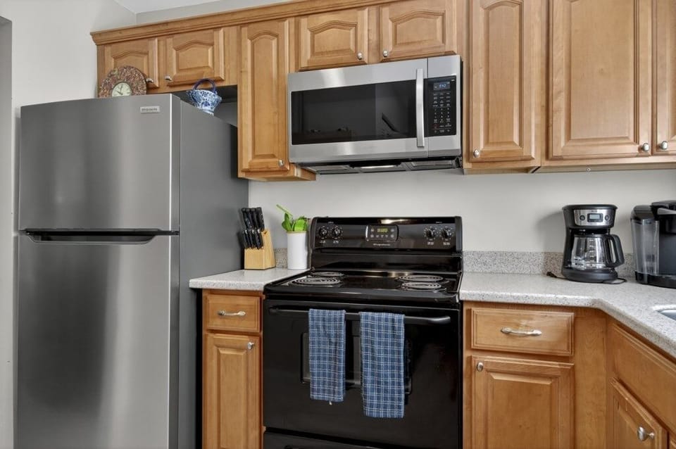 House, 2 Bedrooms | Private kitchen