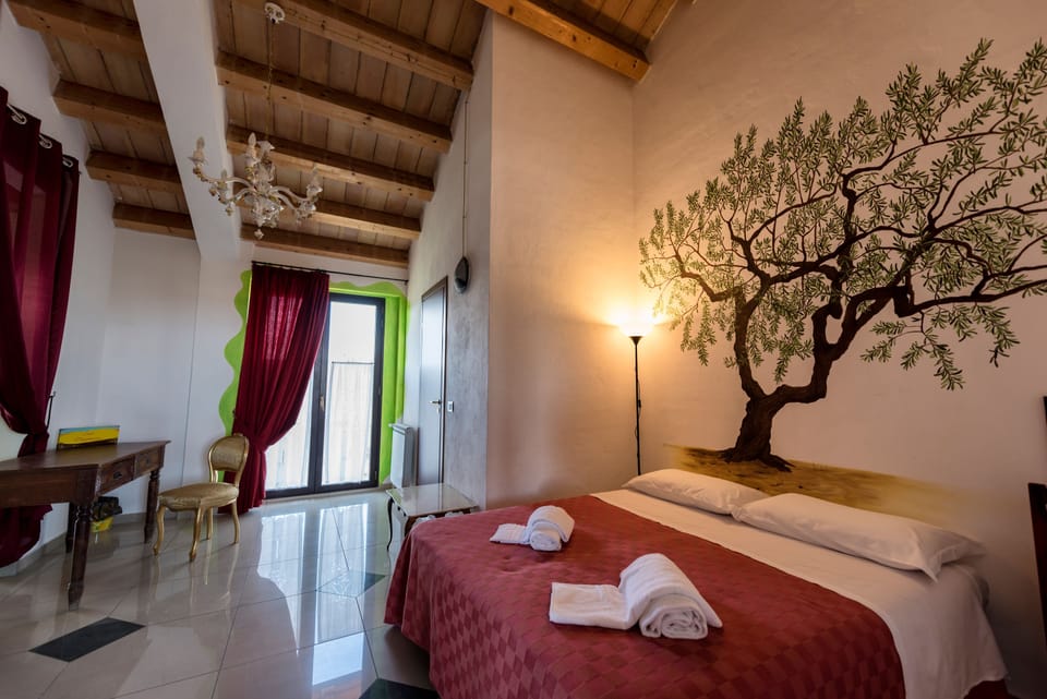Quadruple Room | Desk, soundproofing, cribs/infant beds, free WiFi