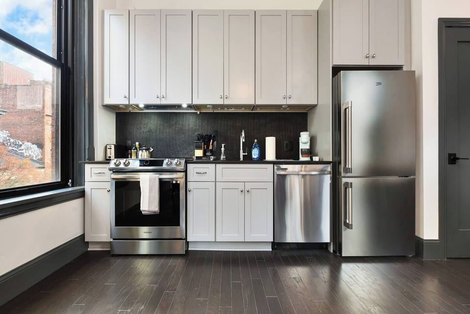 Full Kitchen