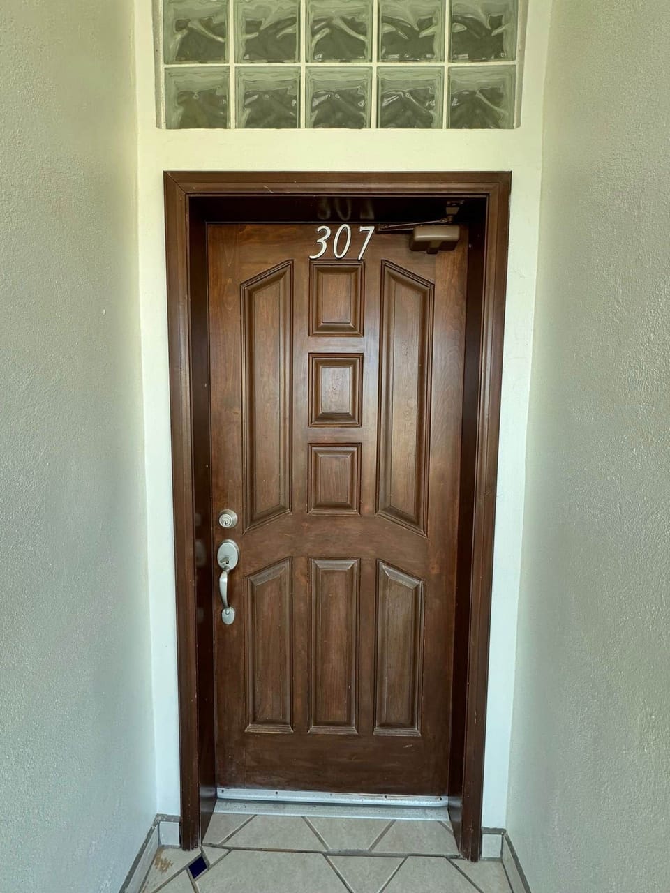 307