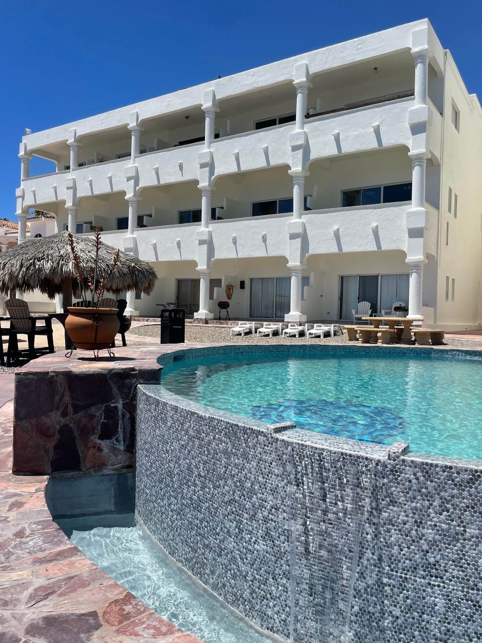 Pool.Building View