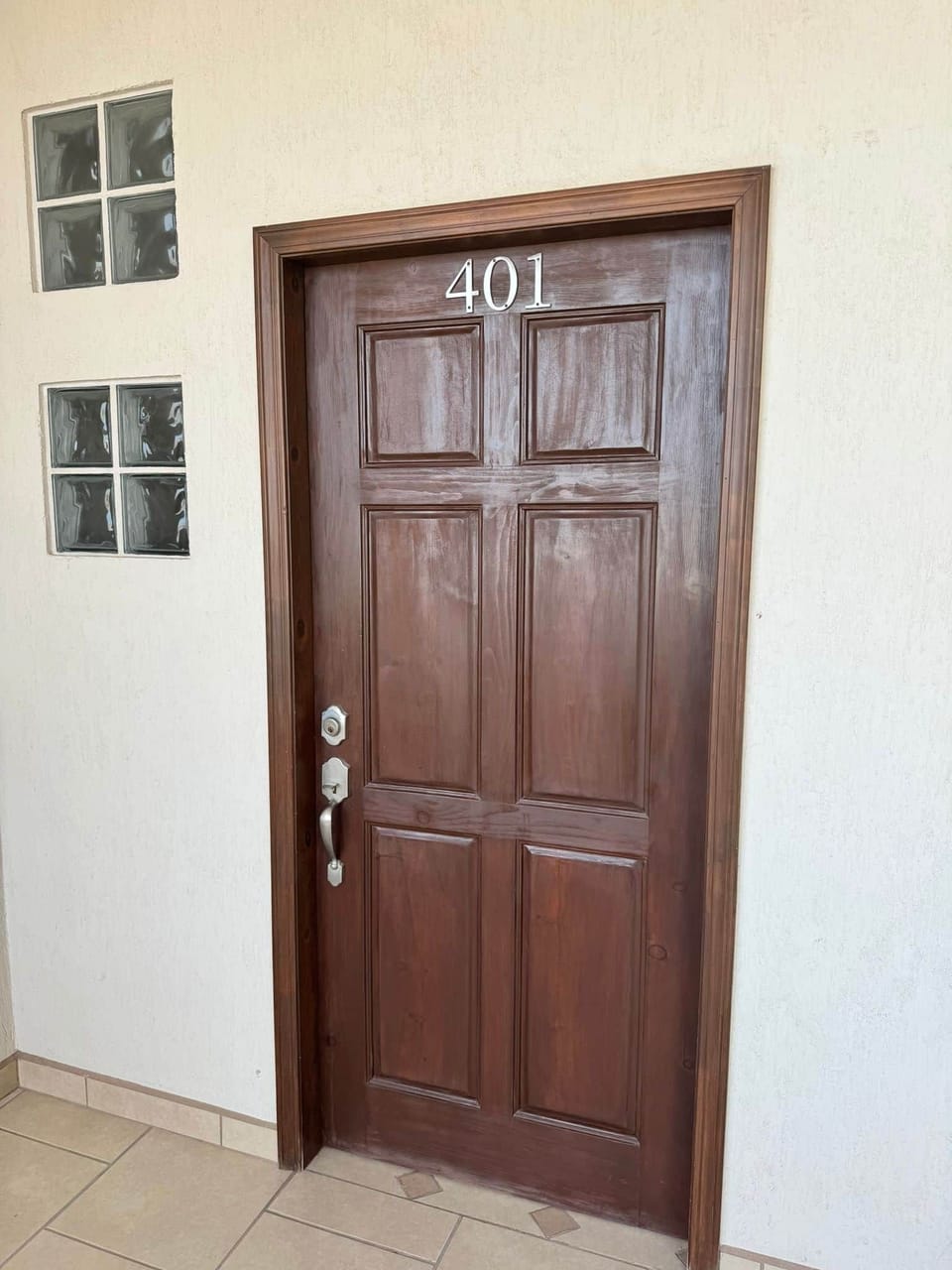 401