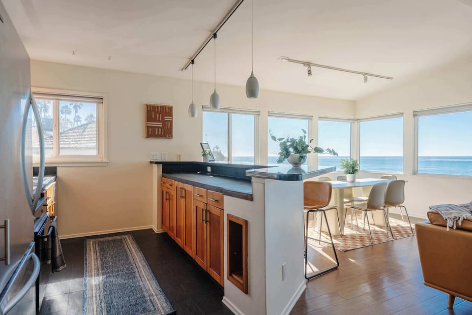 Cook with a view! Enjoy breathtaking ocean scenery as you prepare meals in the spacious kitchen.