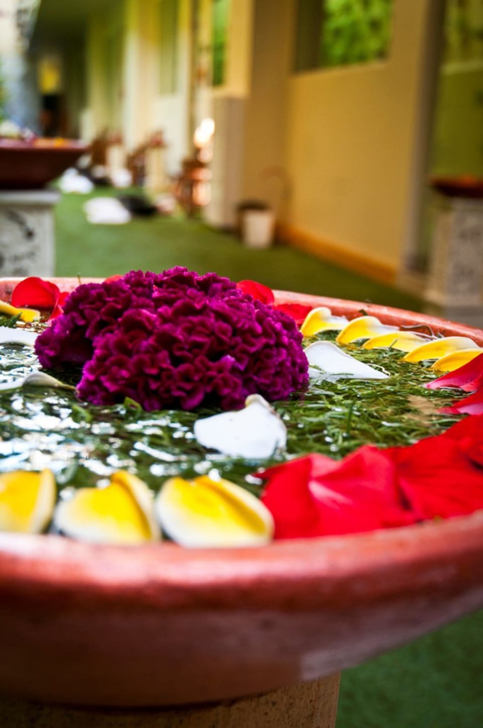 Couples treatment rooms, sauna, hot tub, steam room, Turkish bath