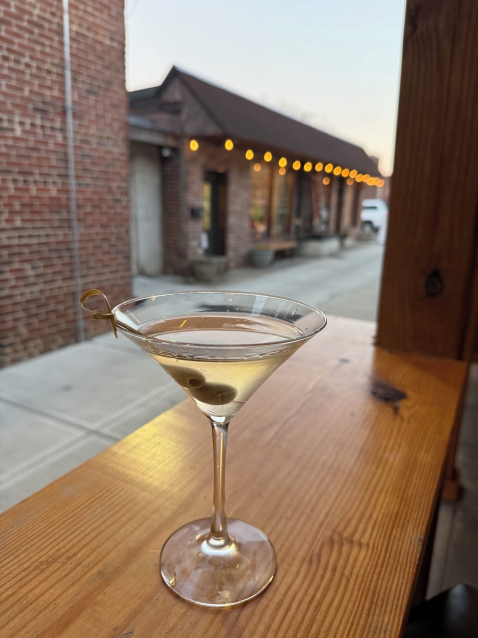There are many very nice restaurants within 1 block of the property. 