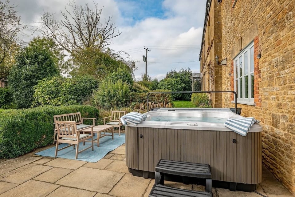 Hot tub!
