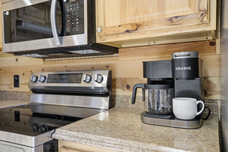 Fully equipped kitchen for meals during your Smoky Mountain stay.