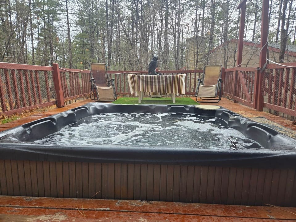 Hot Tub Photo 5 - Copy