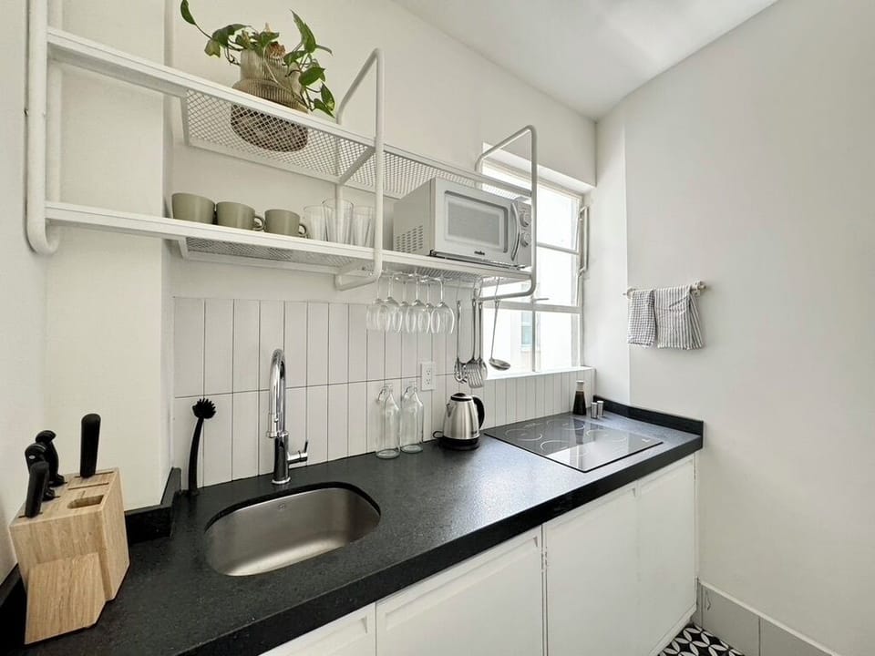 Apt 201 | Private kitchen