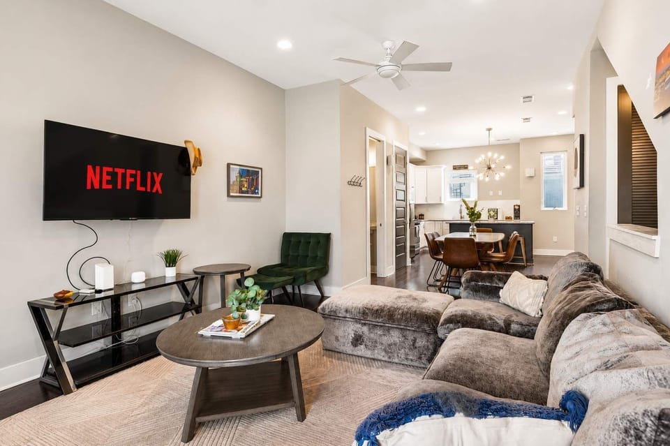 Living Room: Relax in the bright and welcoming living room, featuring comfortable seating, tasteful décor, and plenty of space to unwind after a day of exploring.