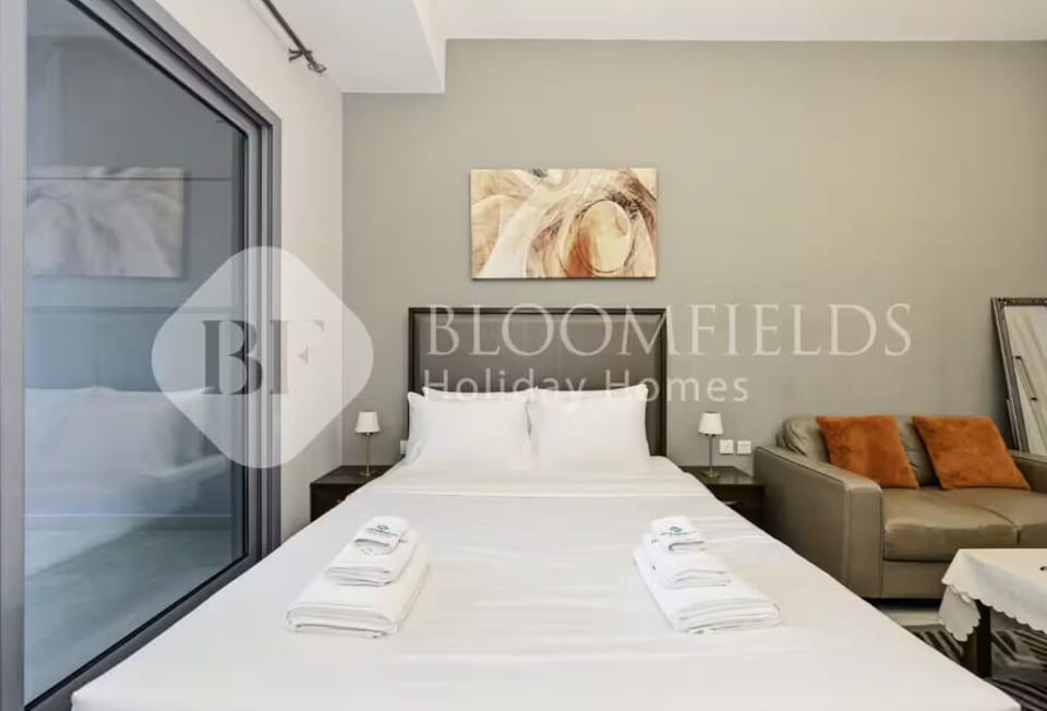 In-room safe, iron/ironing board, free WiFi