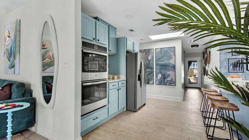 House (5 Bedrooms) | Interior