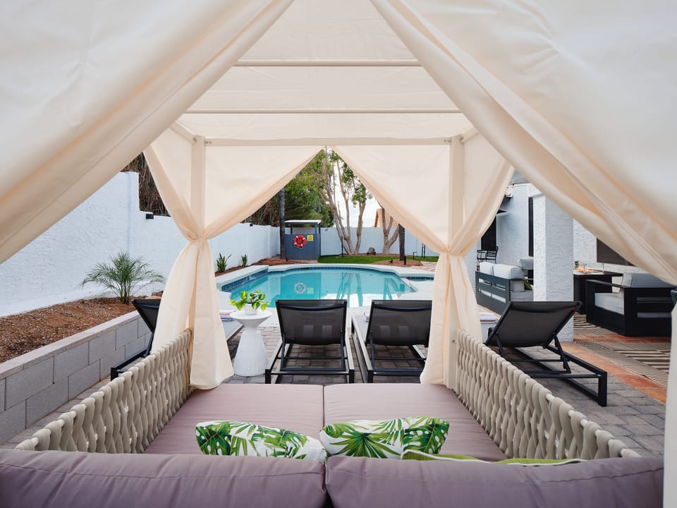 Backyard: New Cabana