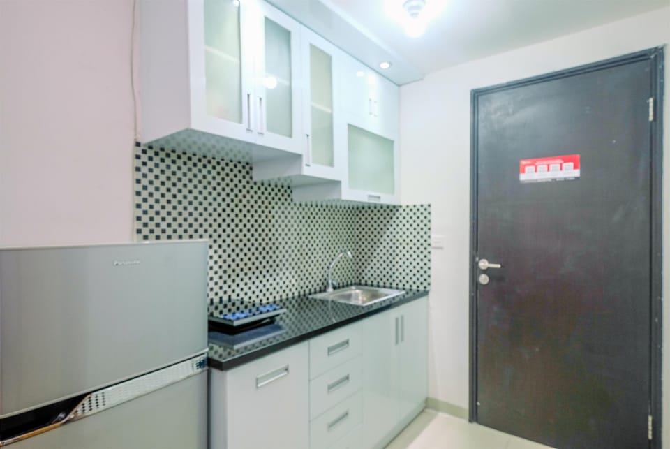 Standard Studio, 1 Bedroom | Private kitchen