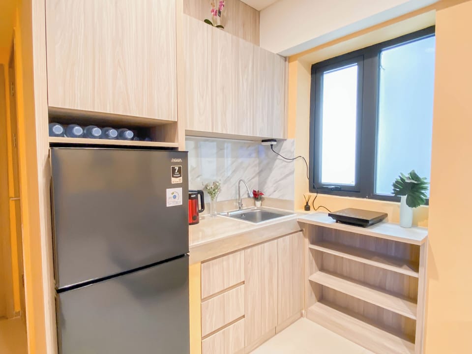 Standard Apartment, 2 Bedrooms | Private kitchen