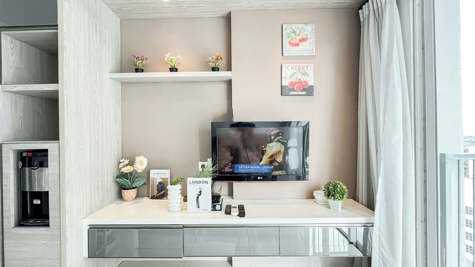 Standard Apartment, 2 Bedrooms | Living area