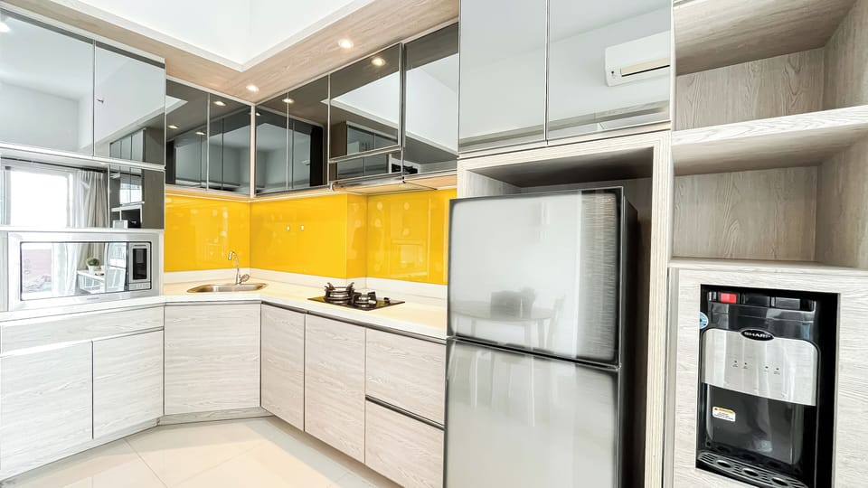 Standard Apartment, 2 Bedrooms | Private kitchen