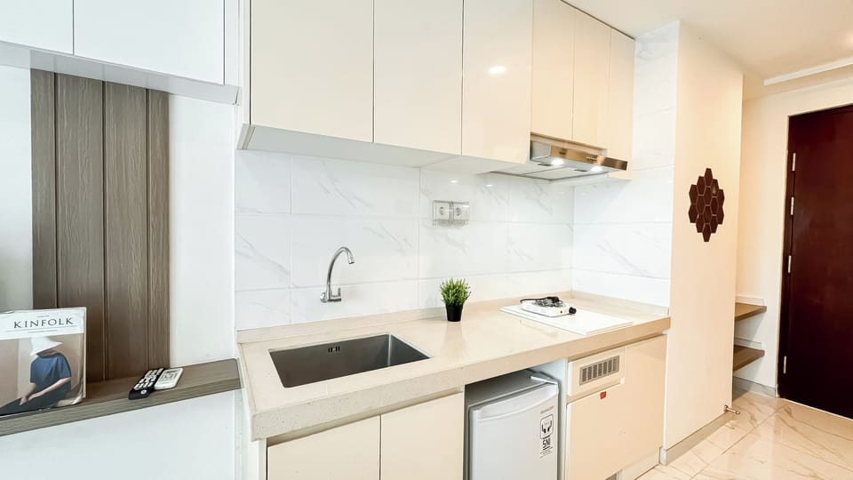 Standard Studio, 1 Bedroom | Private kitchen