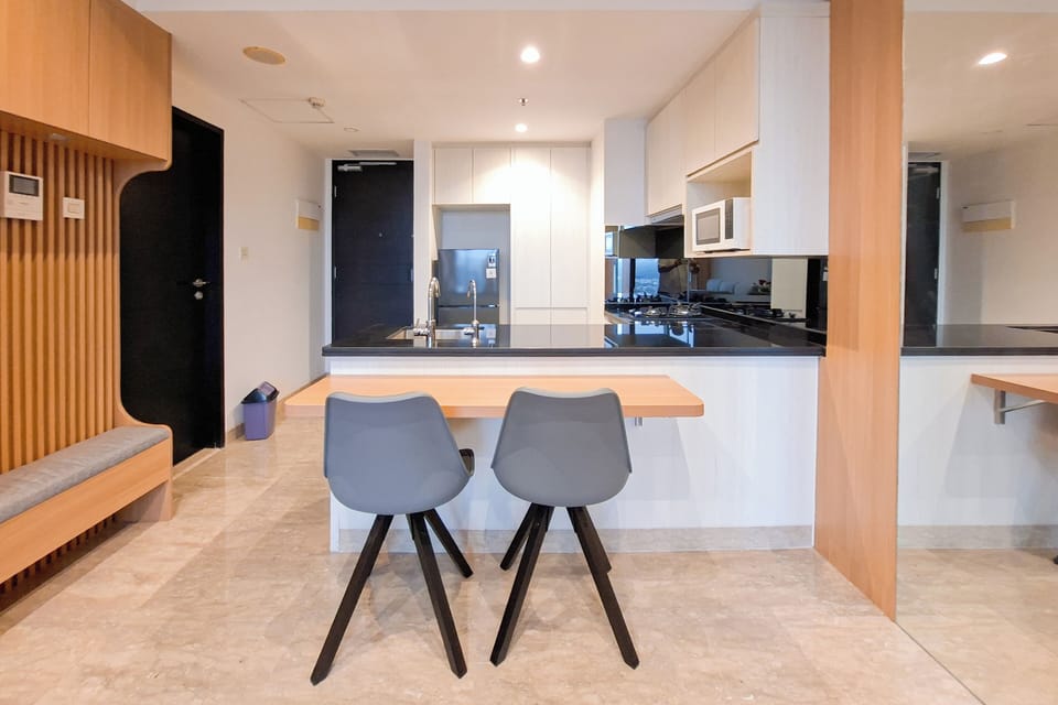 Standard Apartment, 1 Bedroom | Dining room