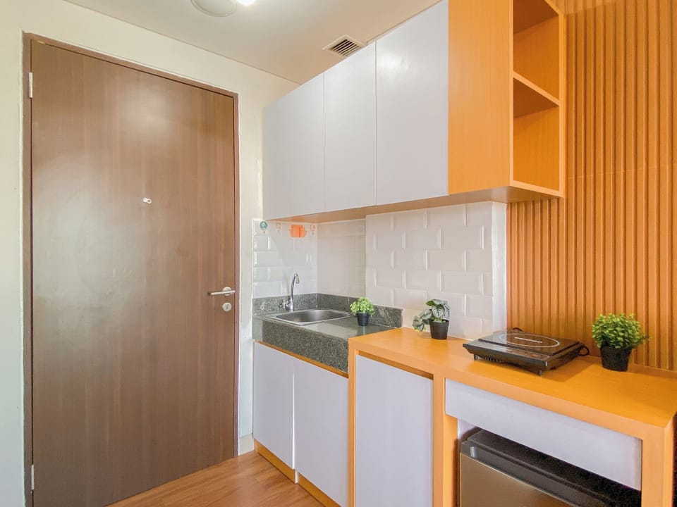Standard Studio, 1 Bedroom | Private kitchen