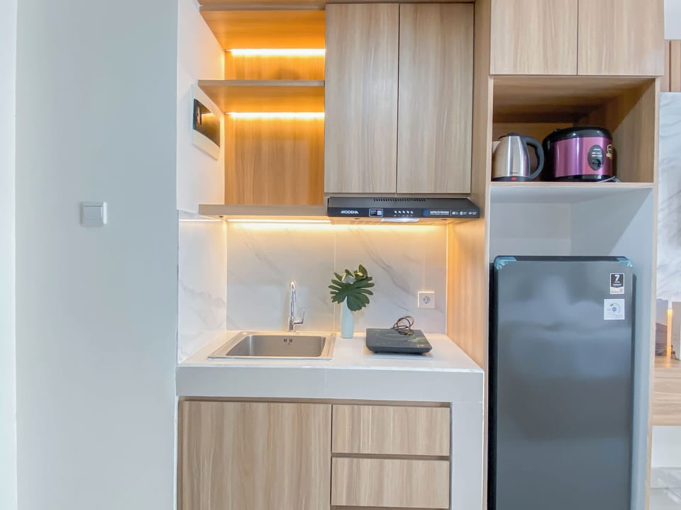 Standard Studio, 1 Bedroom | Private kitchen