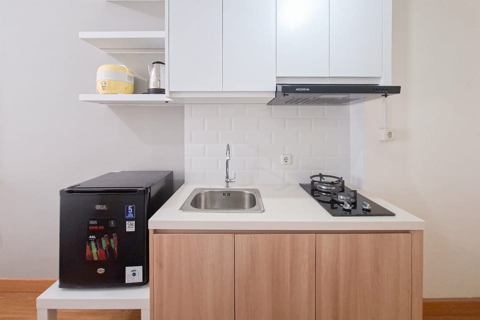 Standard Studio, 1 Bedroom | Private kitchen