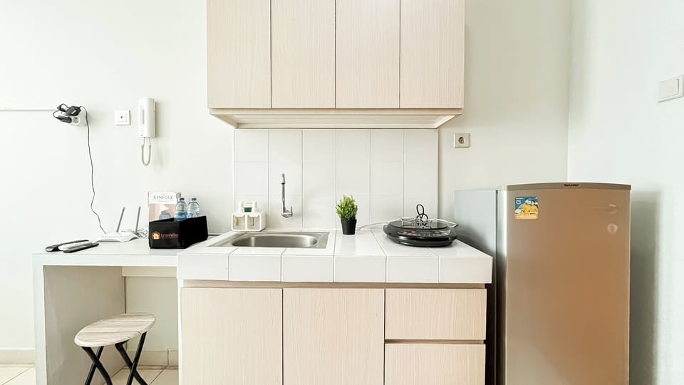 Standard Studio, 1 Bedroom | Private kitchen