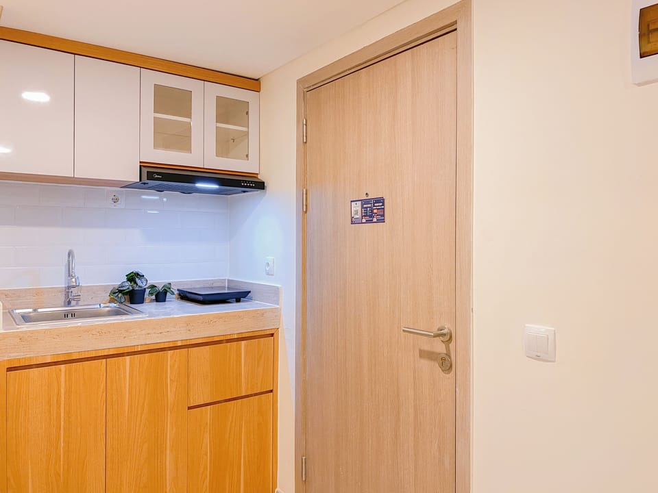 Standard Apartment, 2 Bedrooms | Private kitchen
