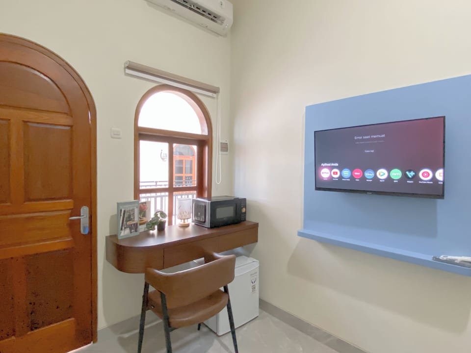 Standard Studio, 1 Bedroom | Private kitchen