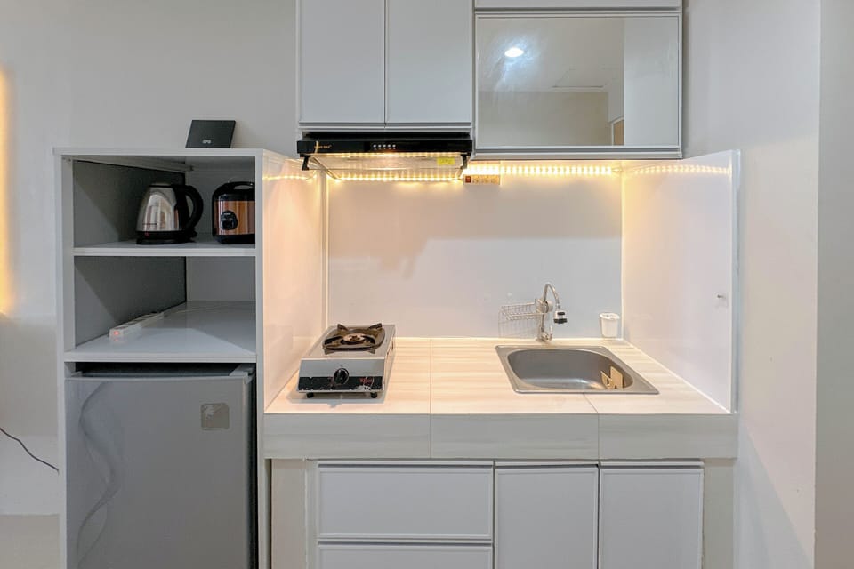 Standard Studio, 1 Bedroom | Private kitchen