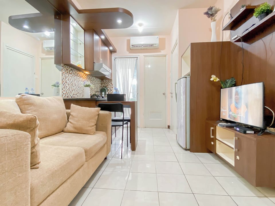 Standard Apartment, 2 Bedrooms | Living area