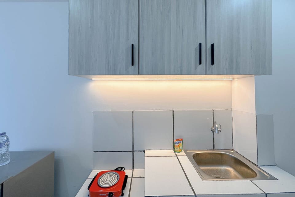 Standard Studio, 1 Bedroom | Private kitchen