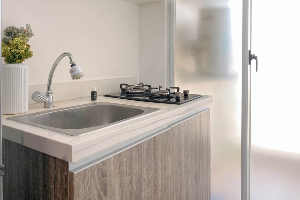 Standard Apartment, 1 Bedroom | Private kitchen