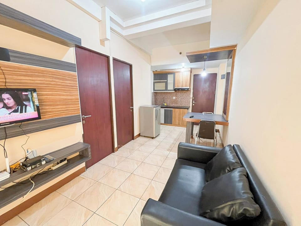 Standard Apartment, 2 Bedrooms | Living area