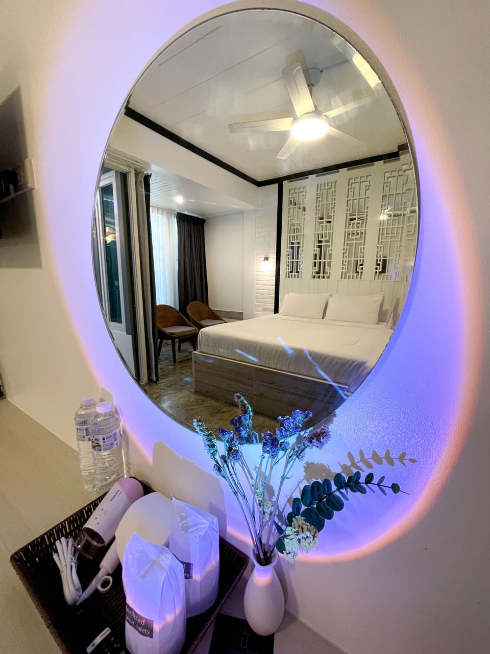 Comfort Room, 1 King Bed, City View | Free WiFi