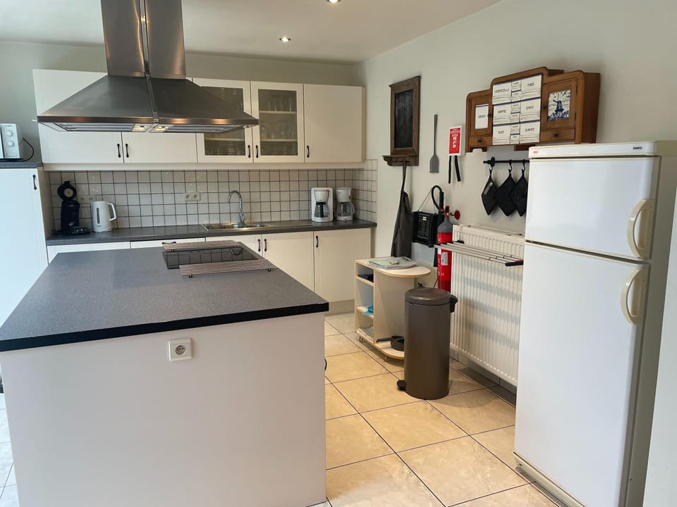 House | Private kitchen | Highchair