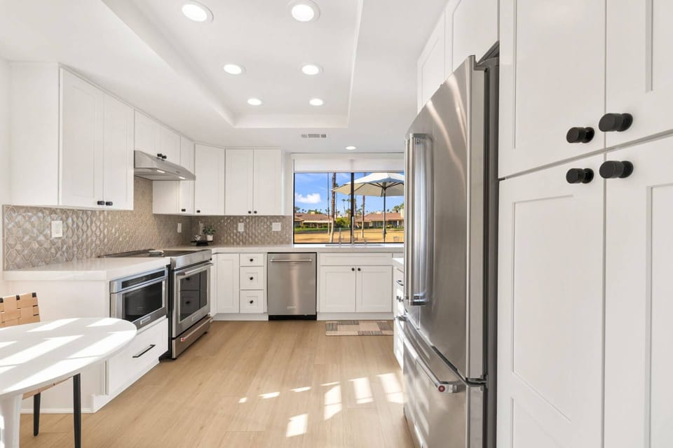 A kitchen so stylish, you might actually want to cook on vacation