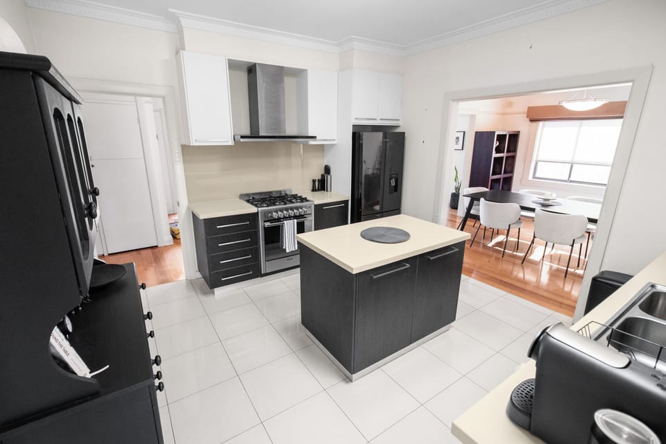 Fully equipped kitchen