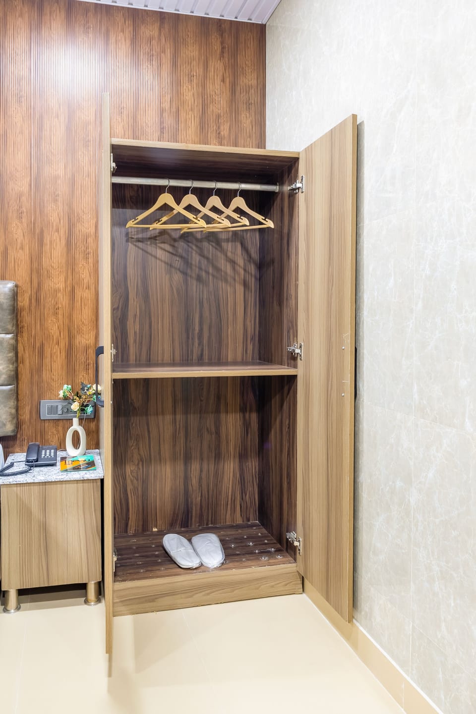 Deluxe Double Room, City View | Hypo-allergenic bedding, free WiFi, bed sheets