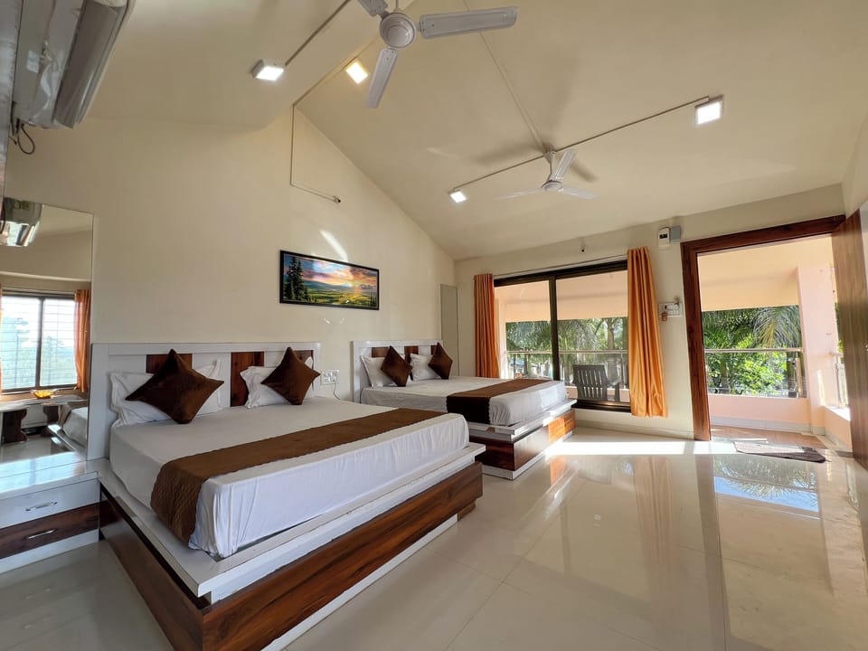 family room with garden view | Free WiFi