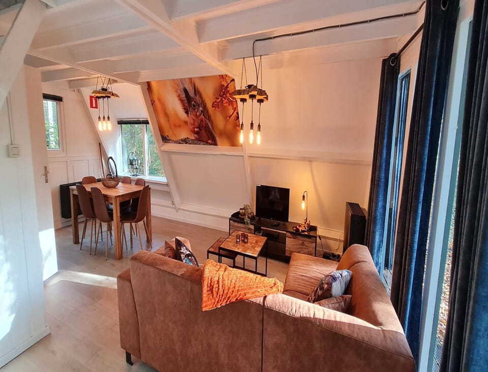 Chalet | Living area