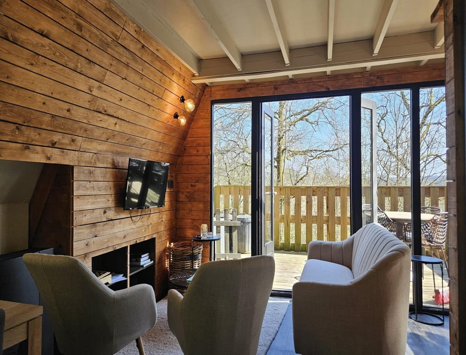 Chalet | Living area