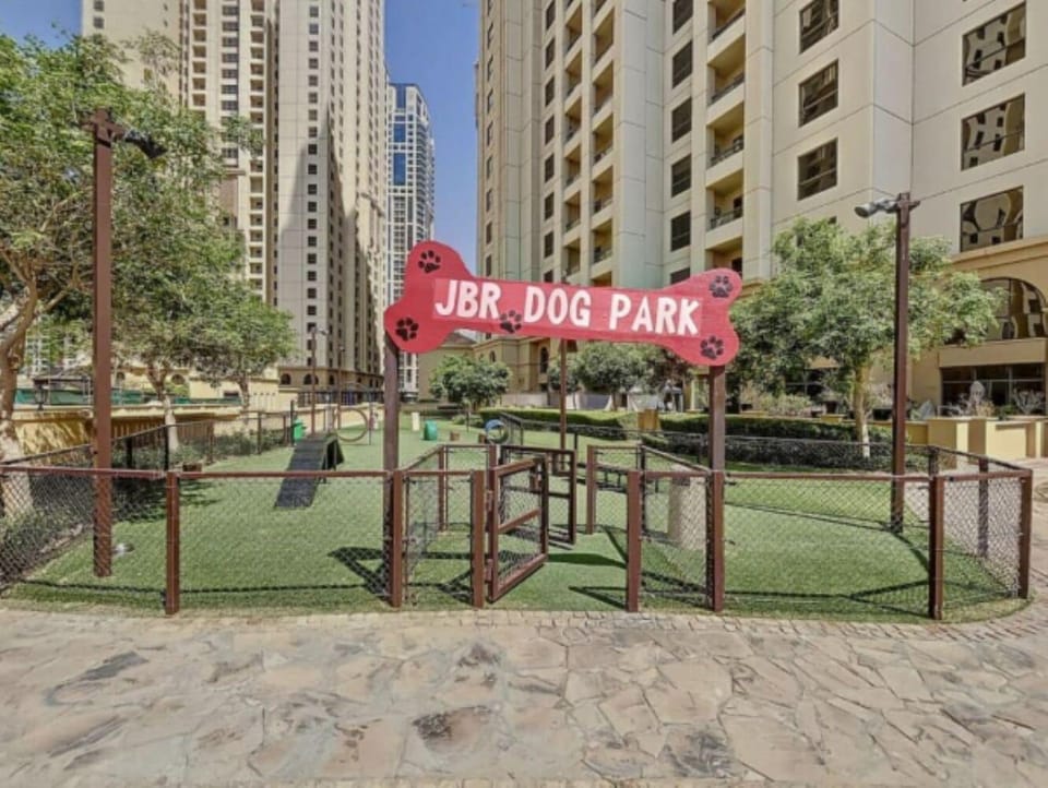 Children's play area - outdoor