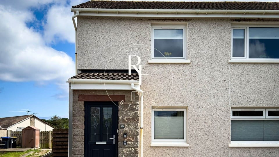 Exterior & Entrance Door