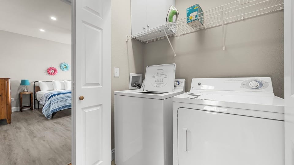 Dune Our Thing - Washer & Dryer