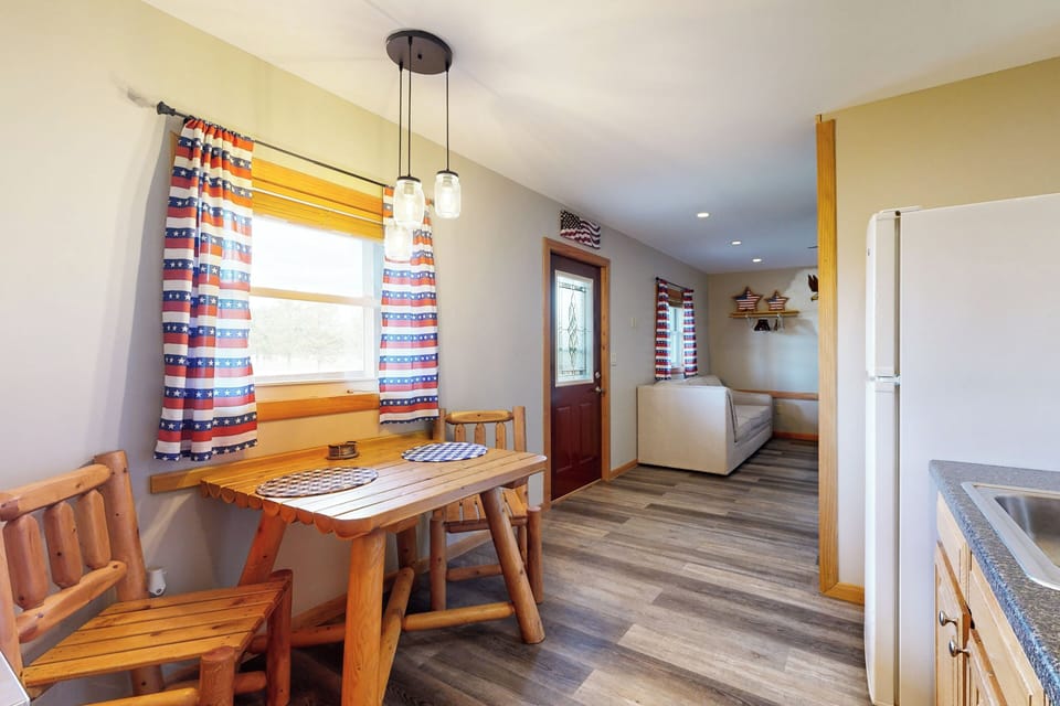 House (1 Bedroom) | Interior