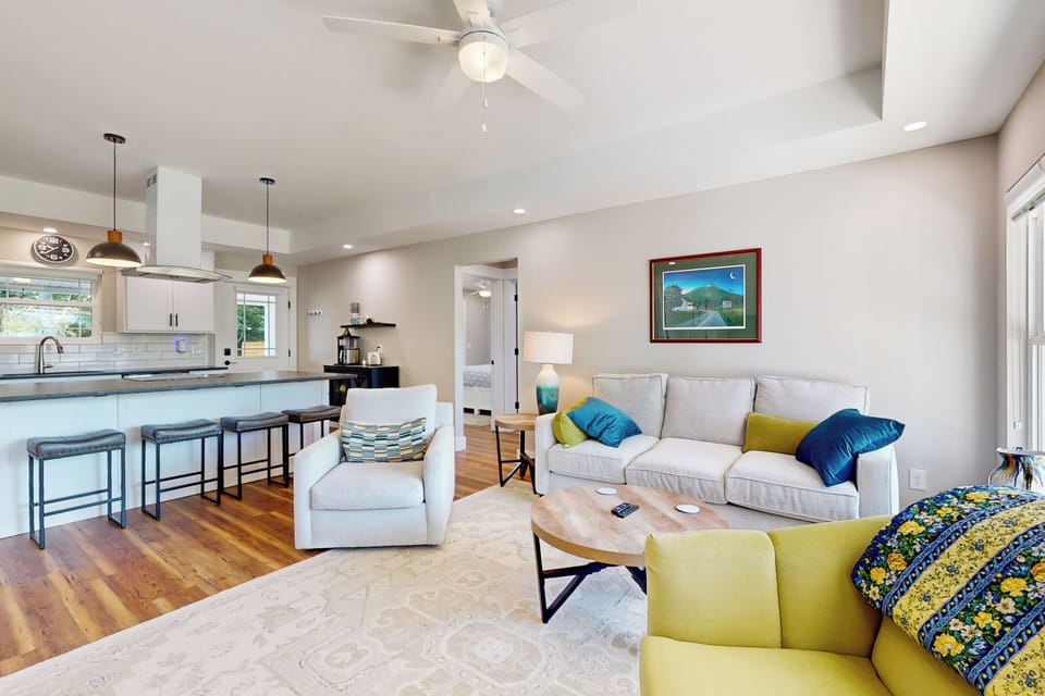 House (2 Bedrooms) | Front of property
