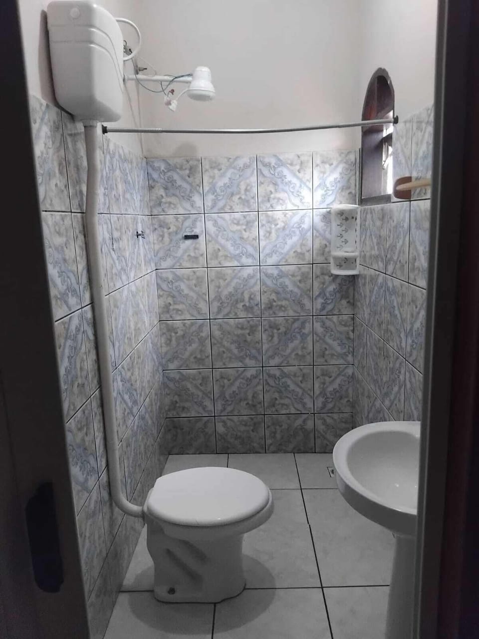 Comfort Suite, Balcony, City View | Bathroom